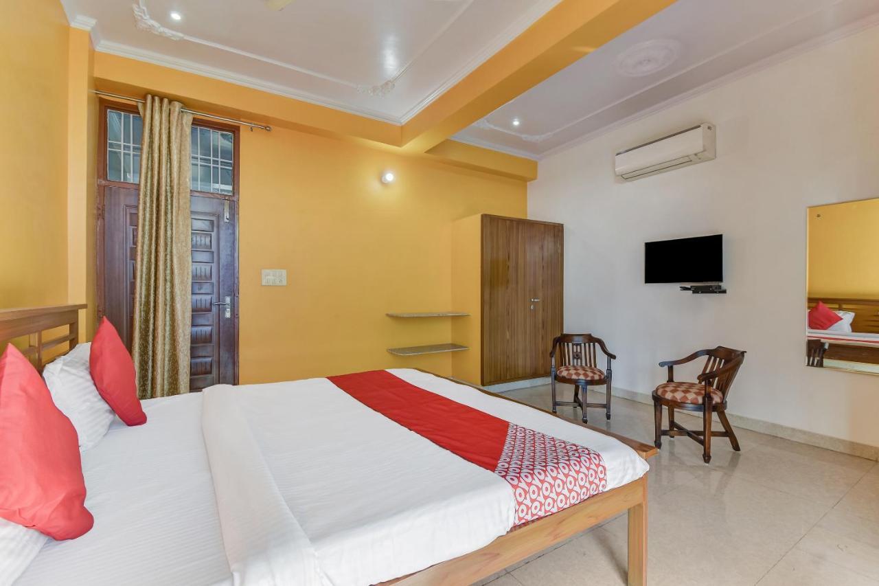 Oyo 64464 Hotel Gulmohar Jaipur Luaran gambar